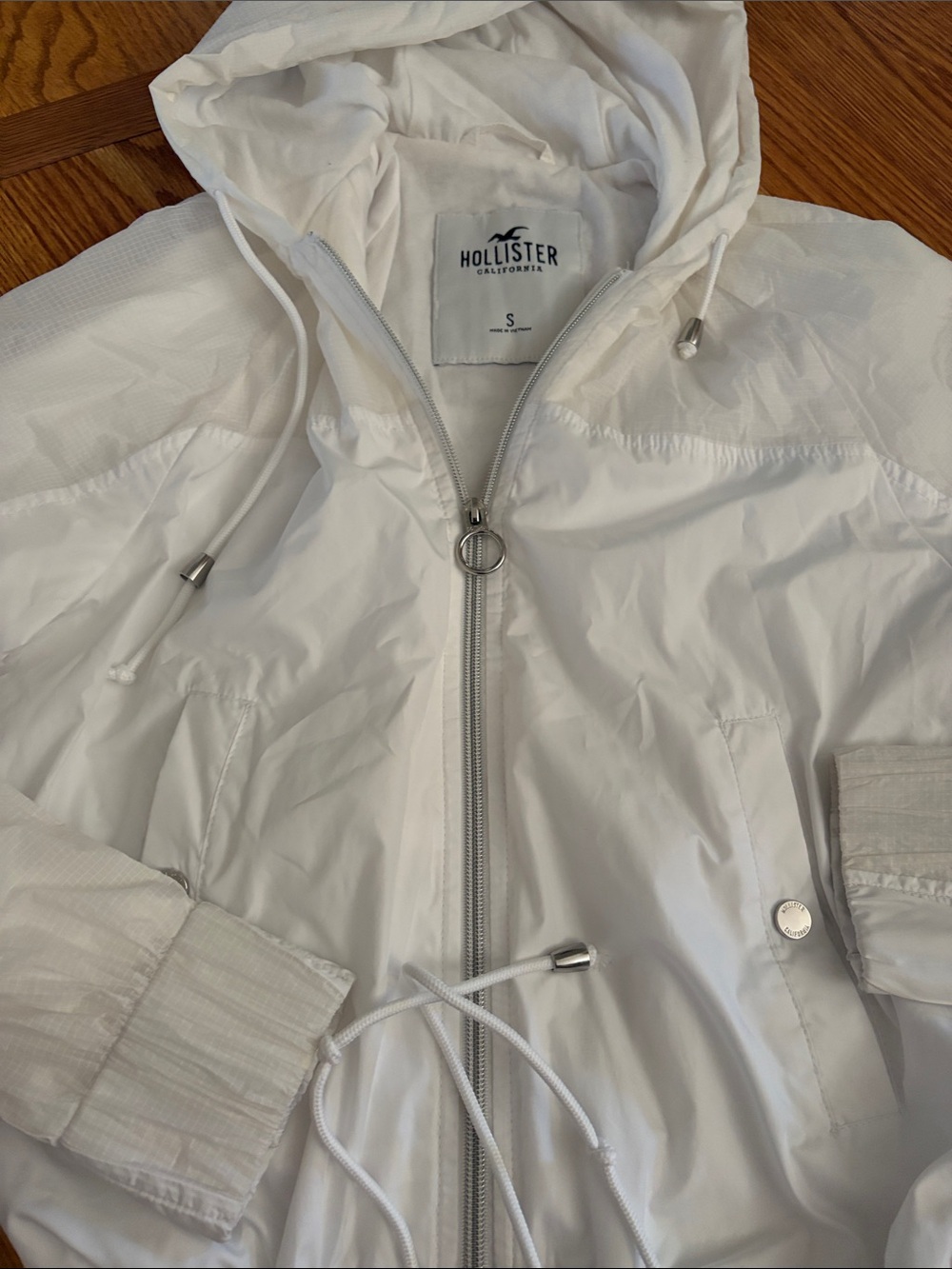 Hollister White Hooded Windbreaker with Ring-Zip